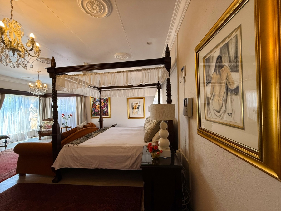 6 Bedroom Property for Sale in Van Der Hoff Park North West